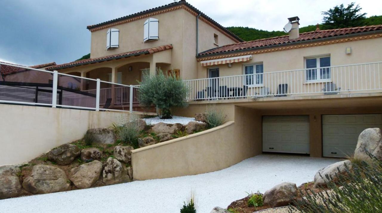 Maison de 3 chambres avec piscine partagee jardin amenage et wifi a Nant Extérieur photo